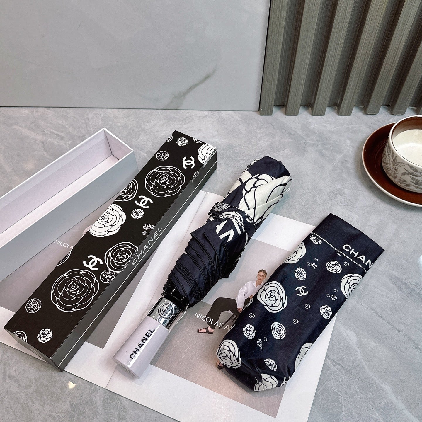 25 new fully automatic folding umbrella