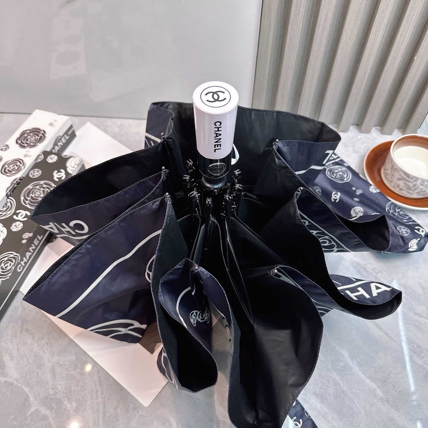 25 new fully automatic folding umbrella
