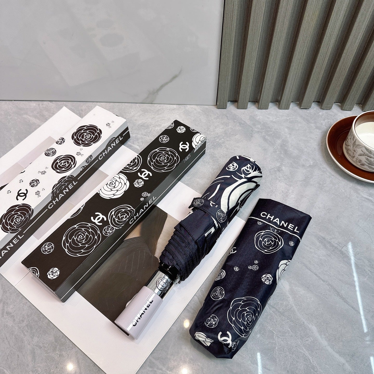 25 new fully automatic folding umbrella