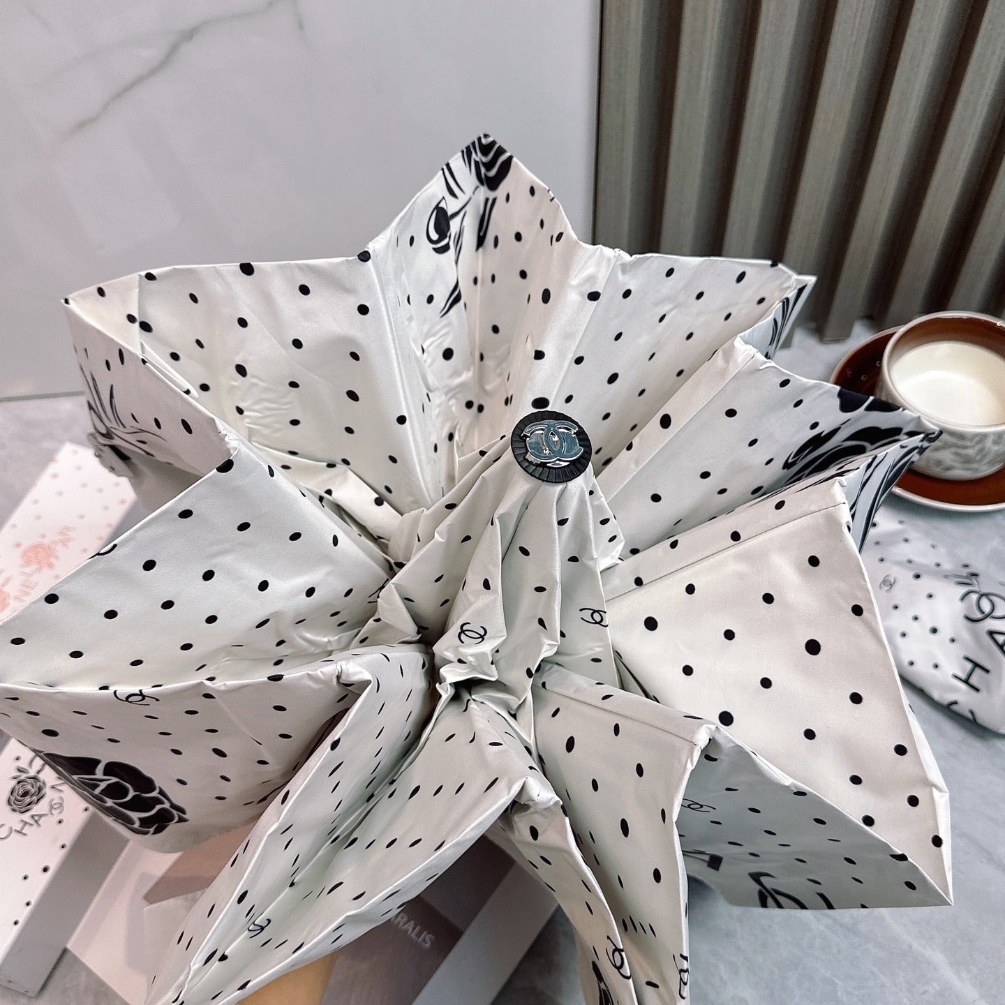 25 new fully automatic folding umbrella
