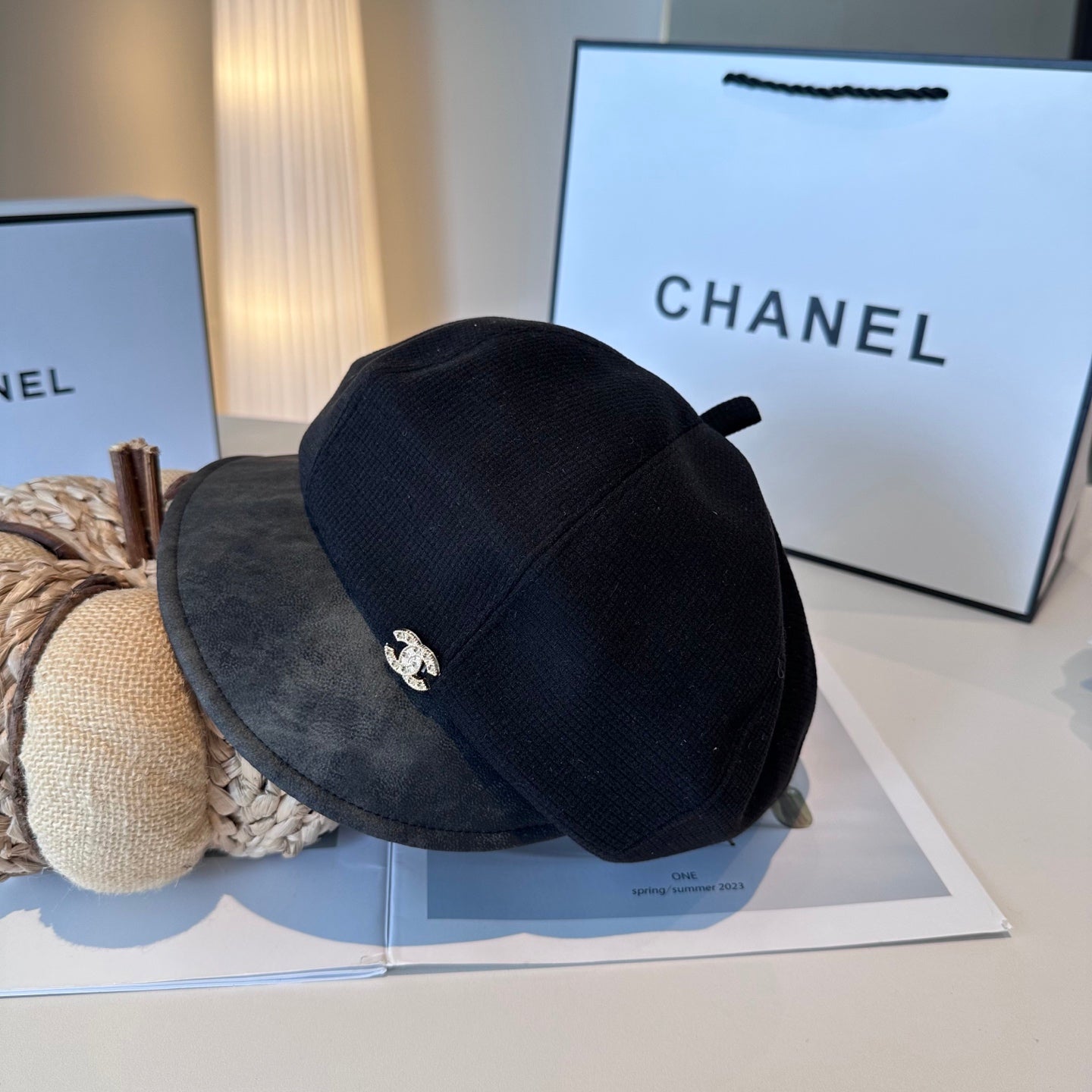25fw new octagonal hat