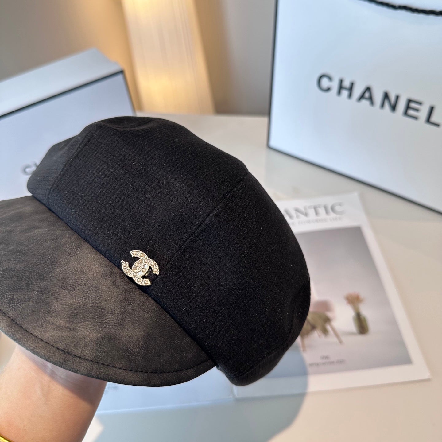 25fw new octagonal hat