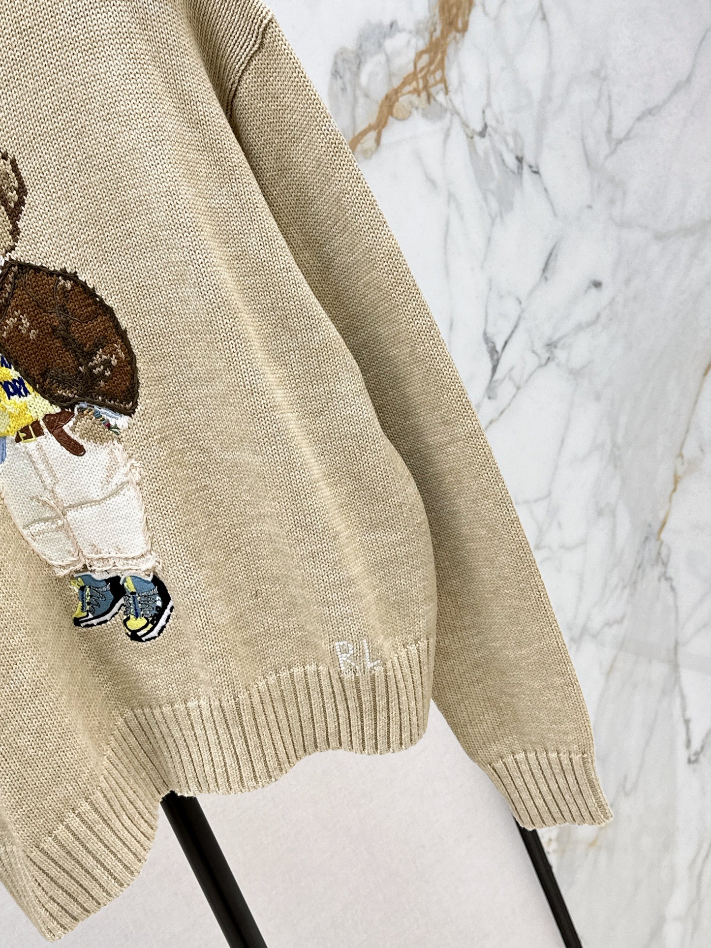 25fw new bear embroidered round neck sweater