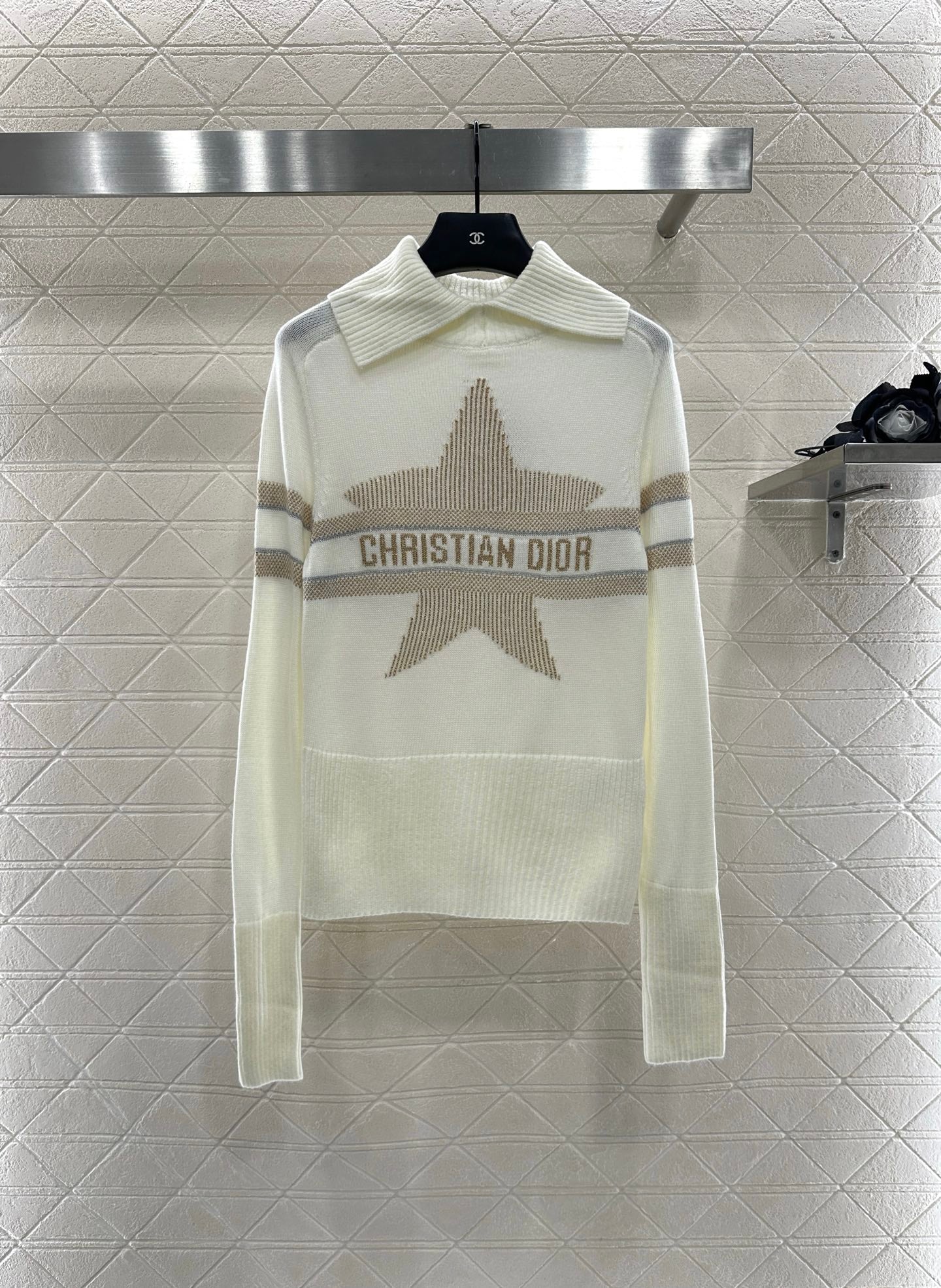 25 Collar Knitted Cashmere Sweater