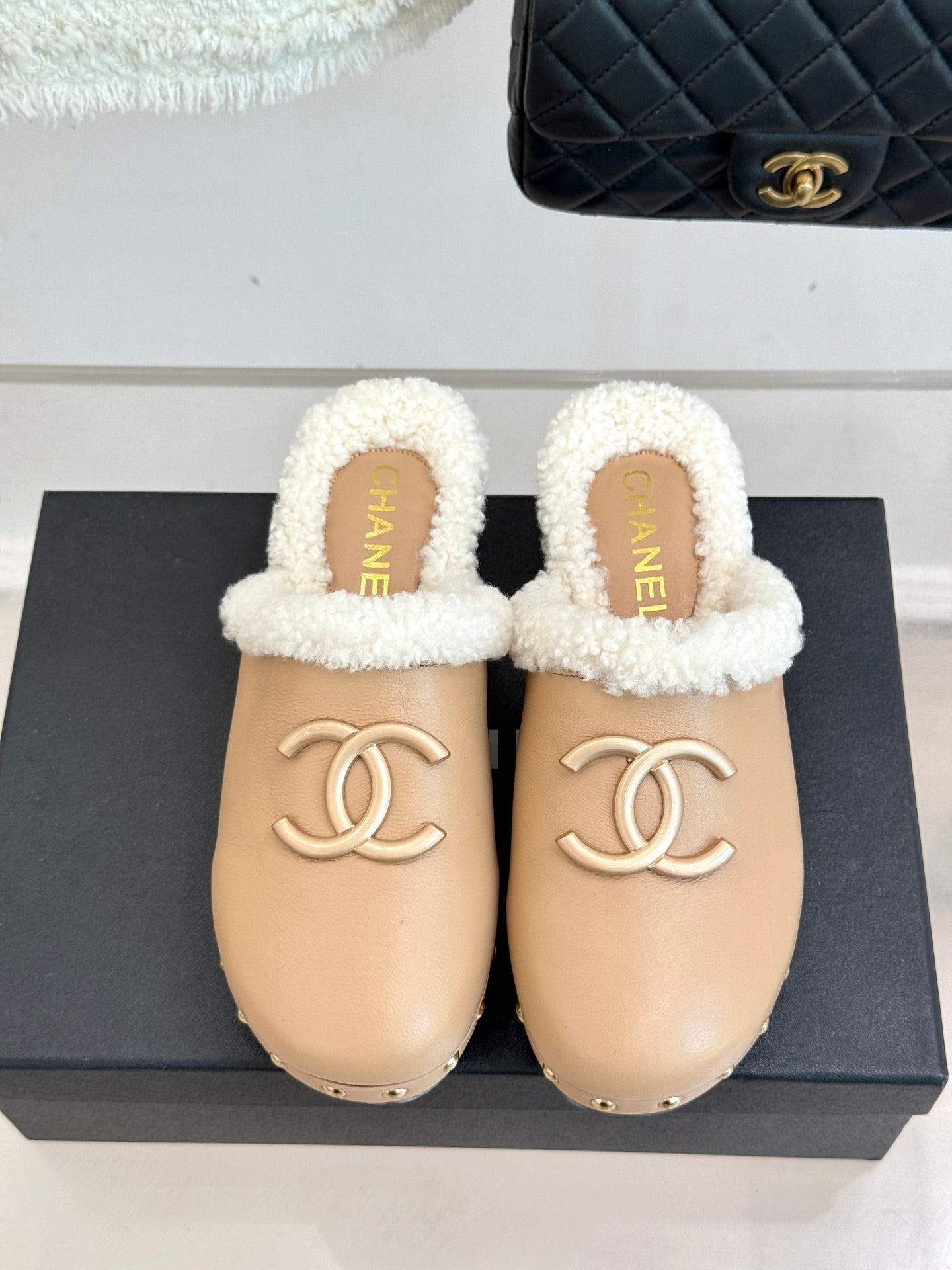 25 New Solid Wood Sole Thick-Sole Half Slippers