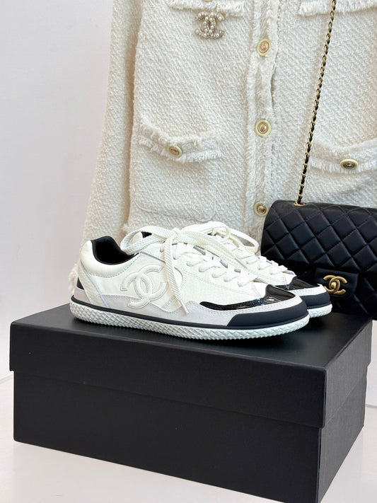25K new casual board shoes and sports shoes(WHITE/SILVER/BLACK)