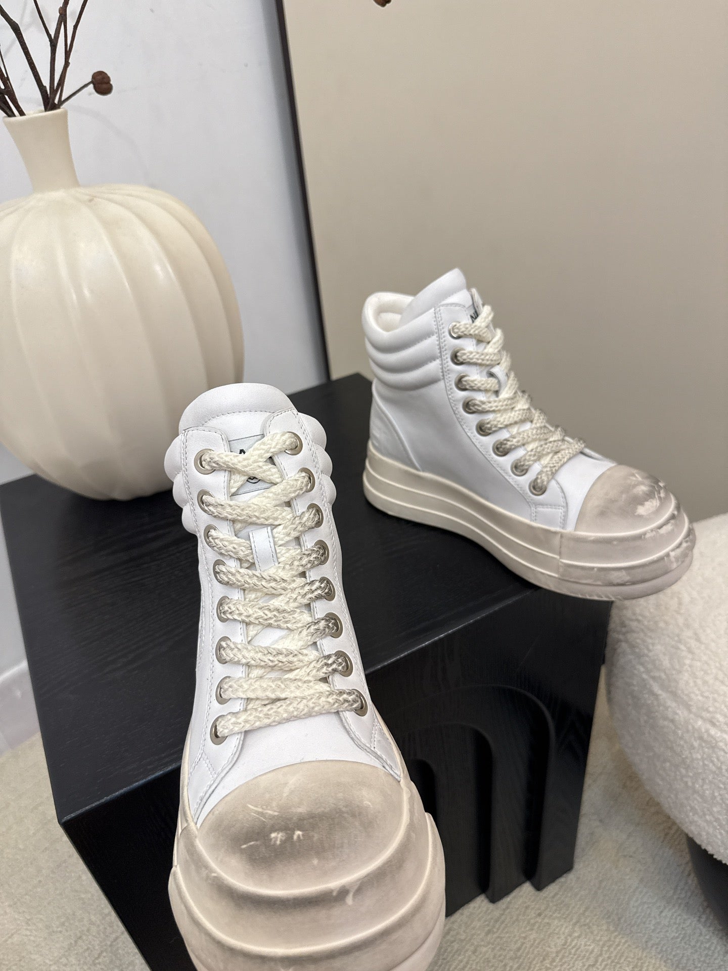 25 Make old thick soled mid top casual shoes（WHITE/NAVY/BLACK）