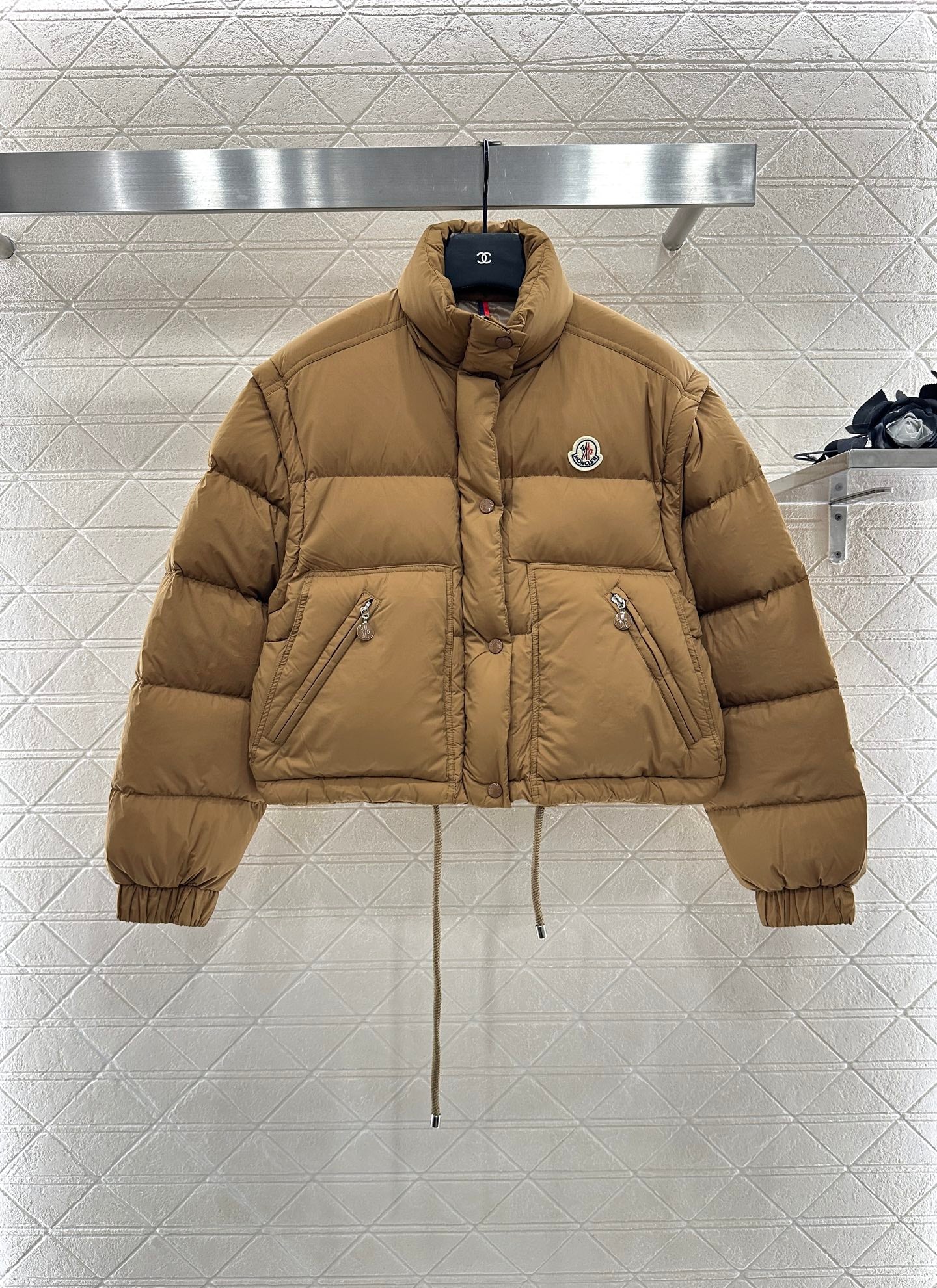25 Detachable sleeve vest down jacket