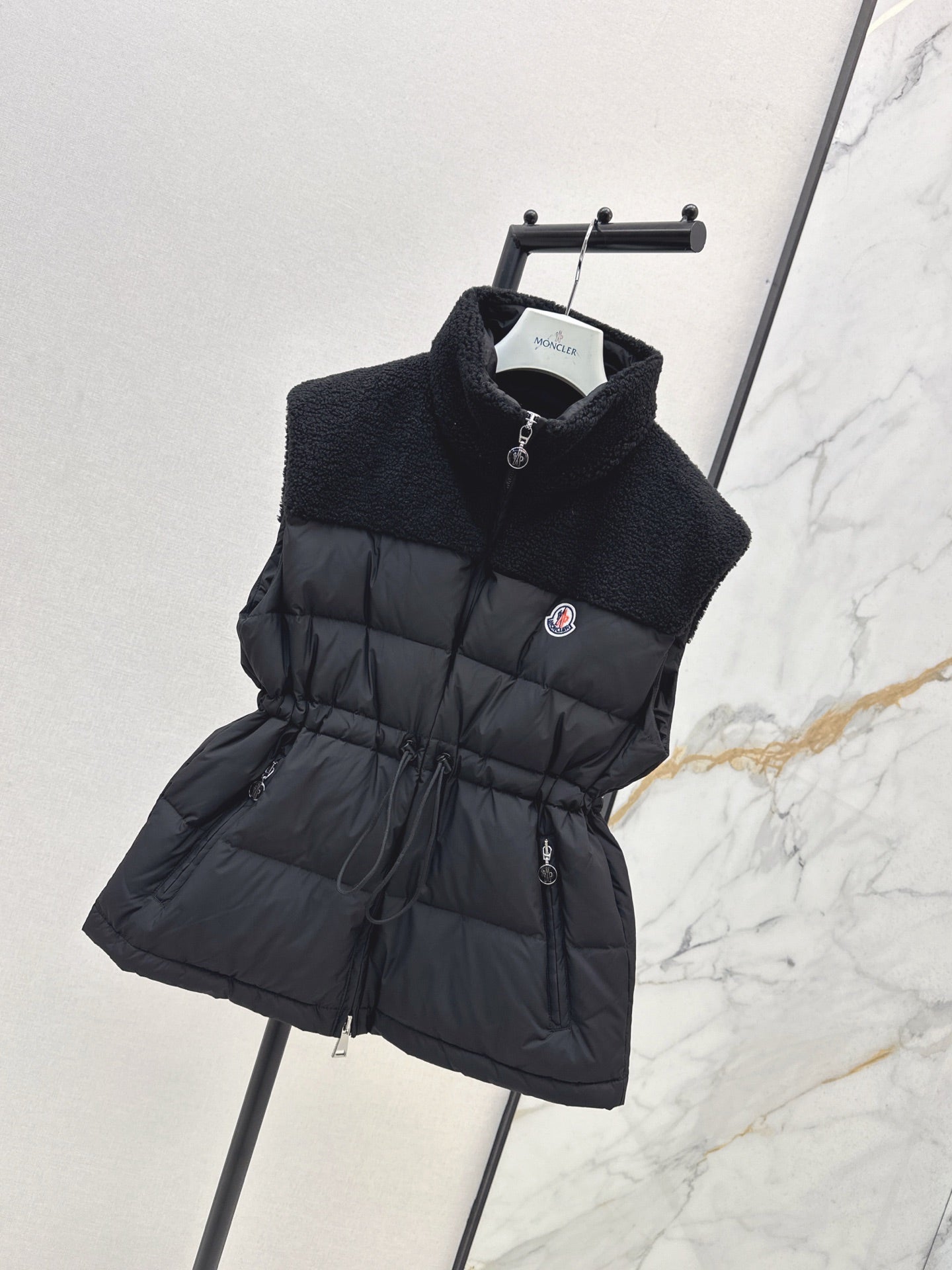 25 New environmentally friendly lambswool down jacket vest(White/Black)
