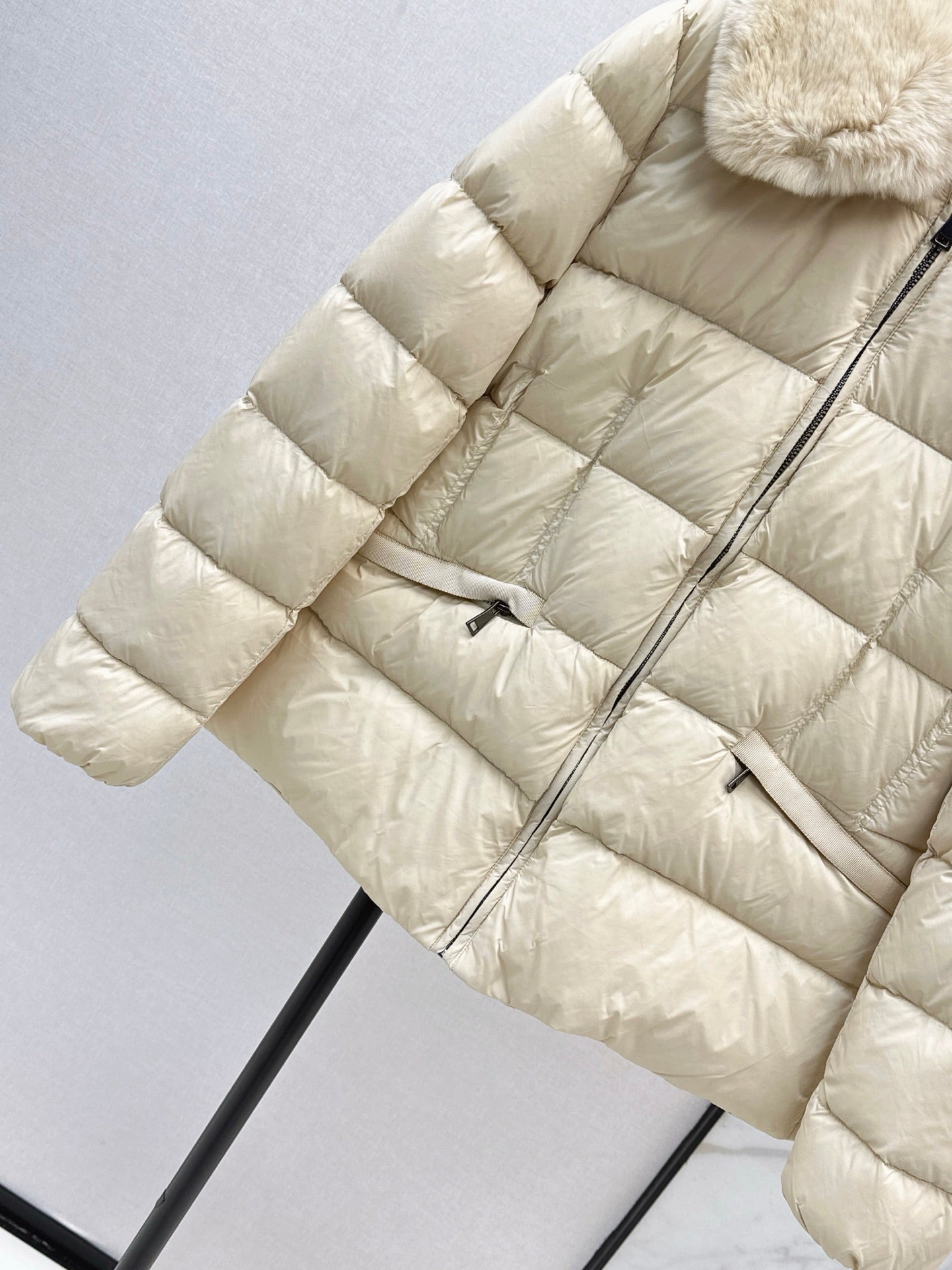 25 New Otter Rabbit fur collar zipper down jacket