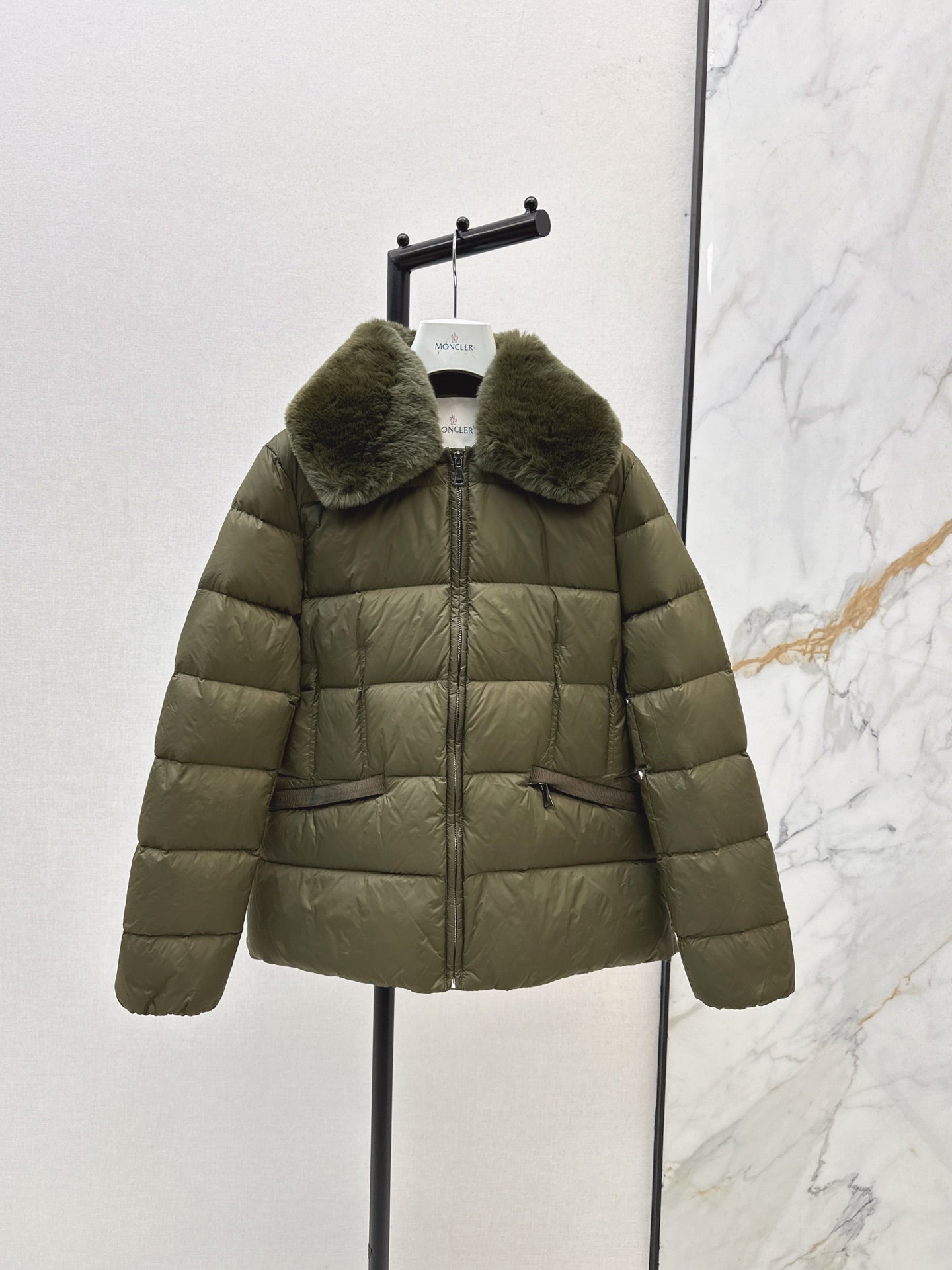 25 New Otter Rabbit fur collar zipper down jacket