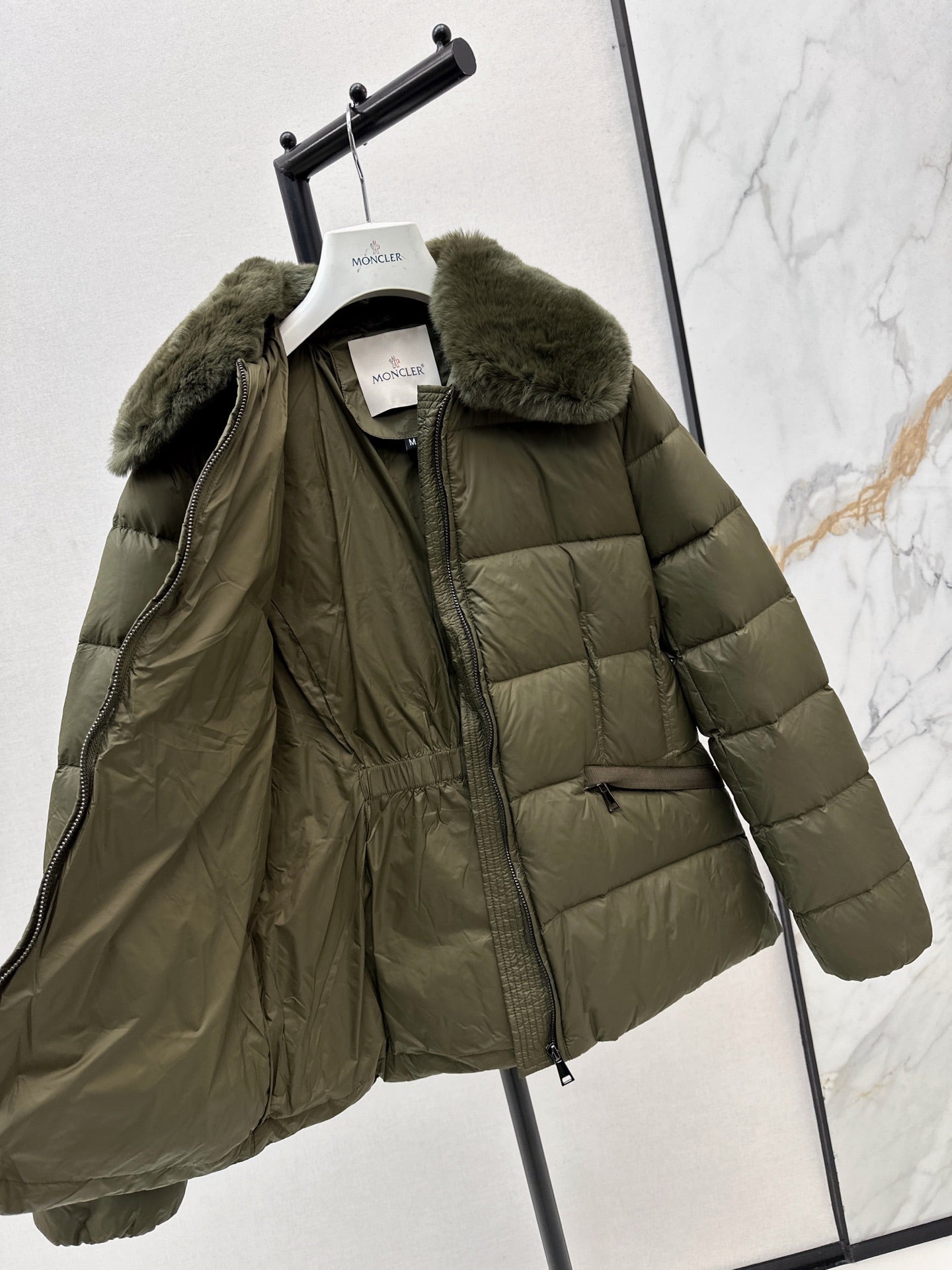 25 New Otter Rabbit fur collar zipper down jacket