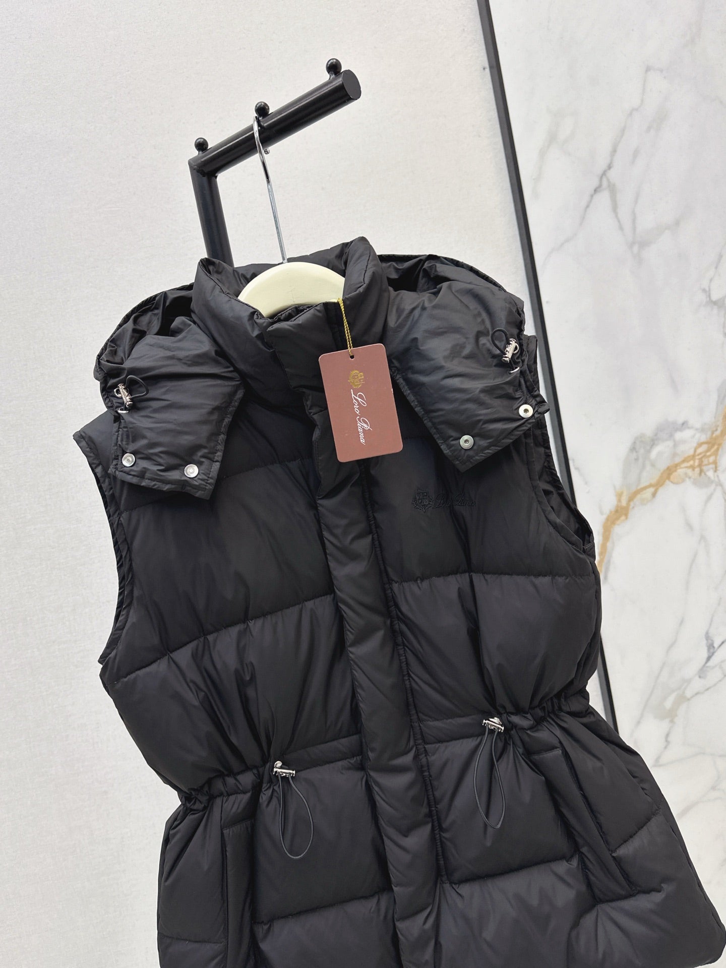 25 New drawstring waistband down vest jacket