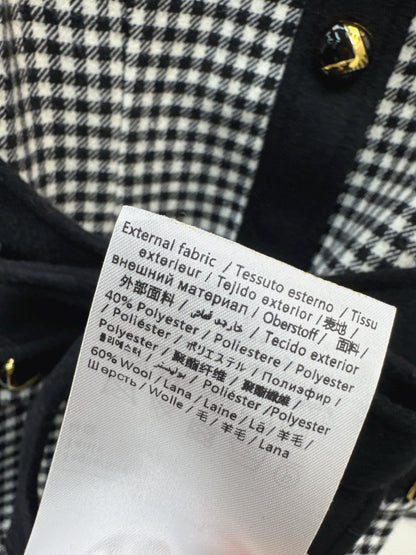 25 Classic stand up collar plaid jacket