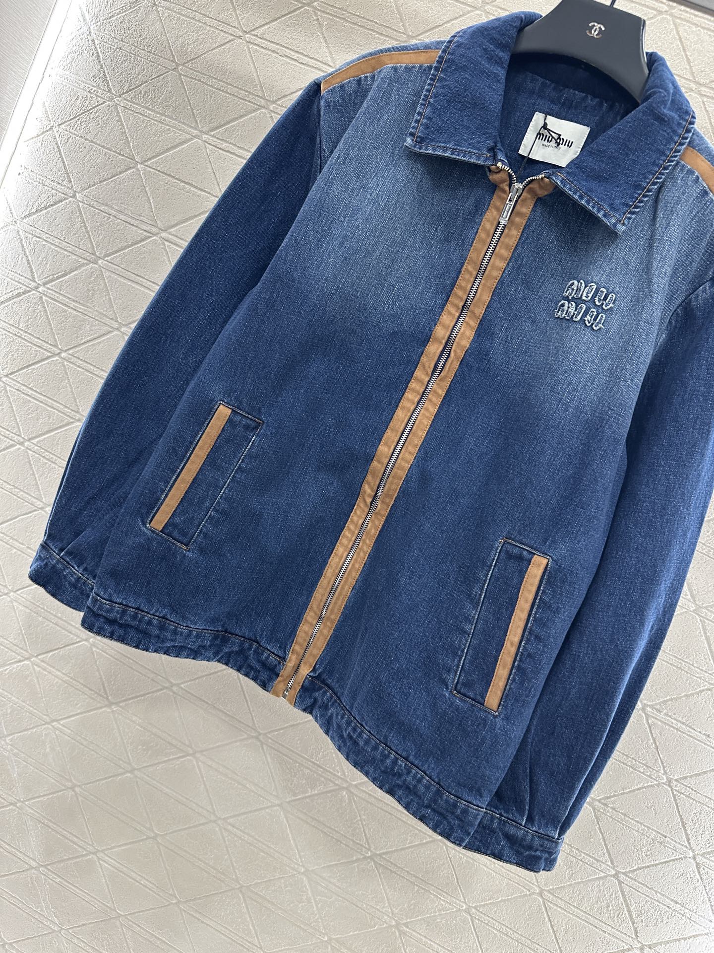 25 Cowboy jacket