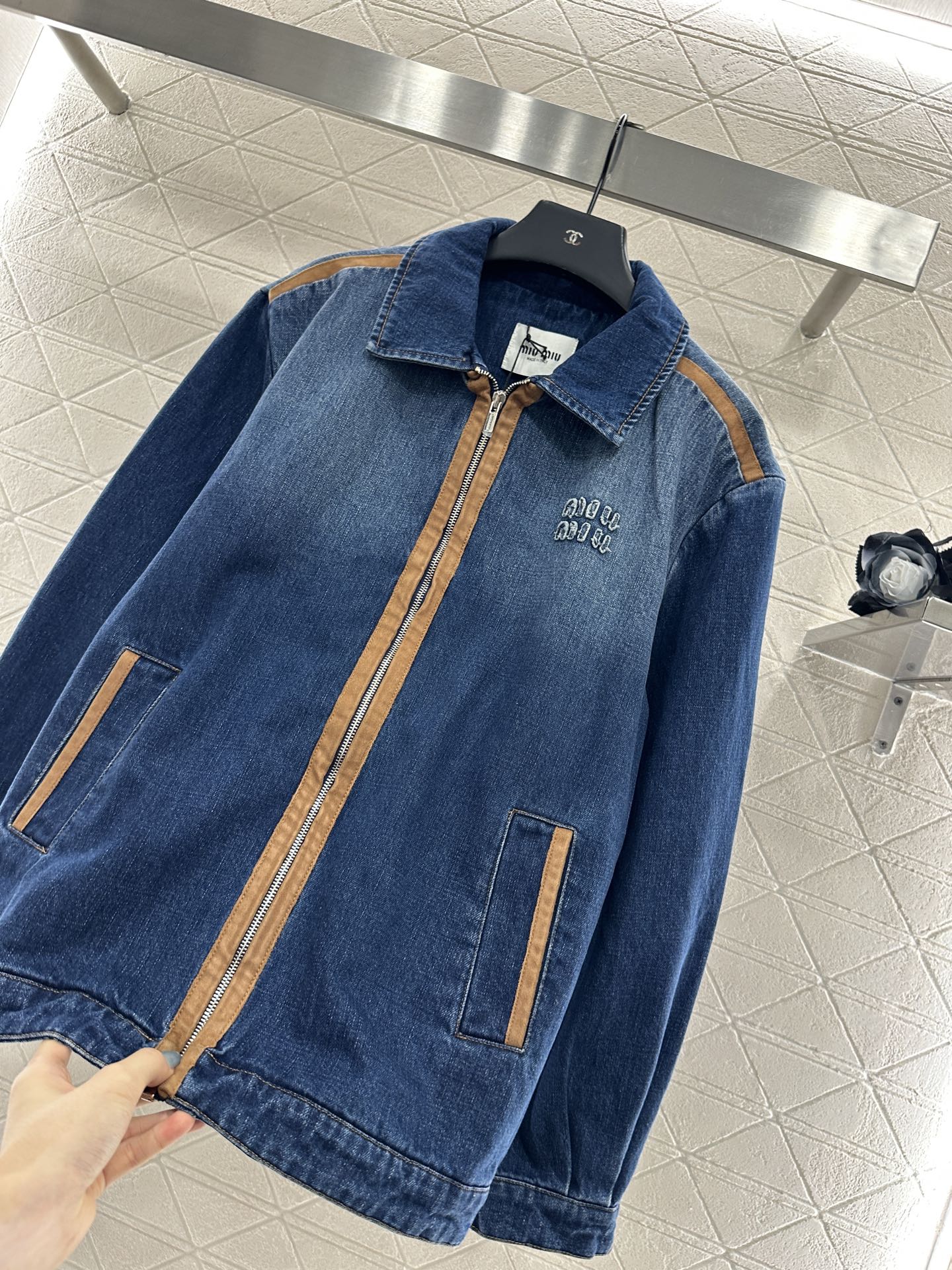 25 Cowboy jacket