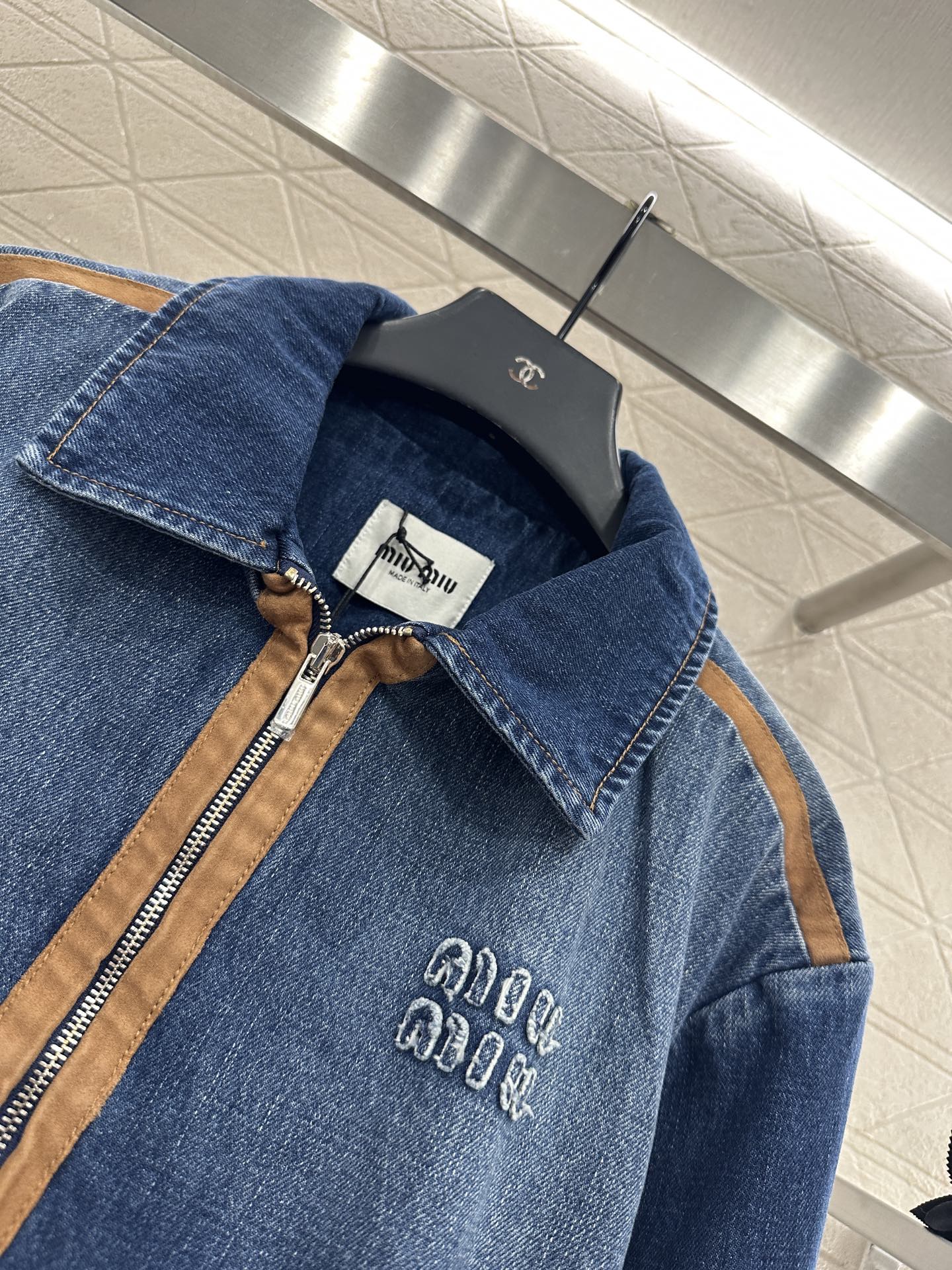25 Cowboy jacket