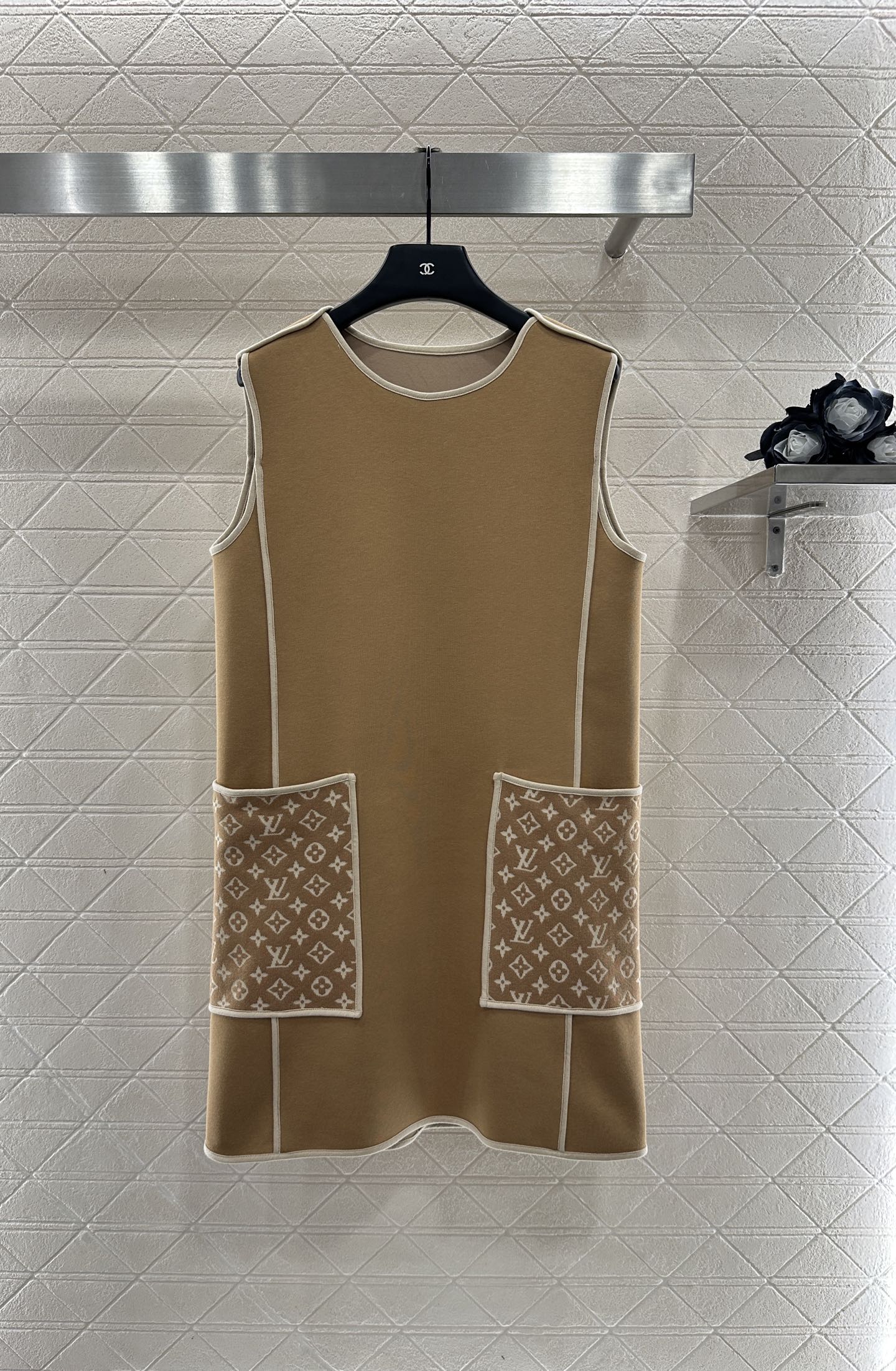25 Jacquard patchwork pocket vest skirt