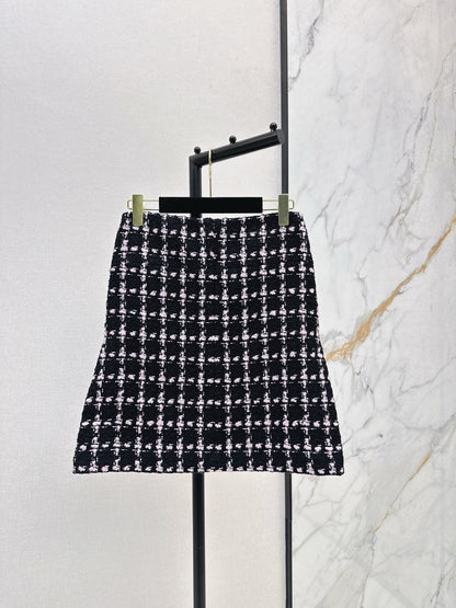 25 New style positioning plaid woven short jacket + A-line skirt set