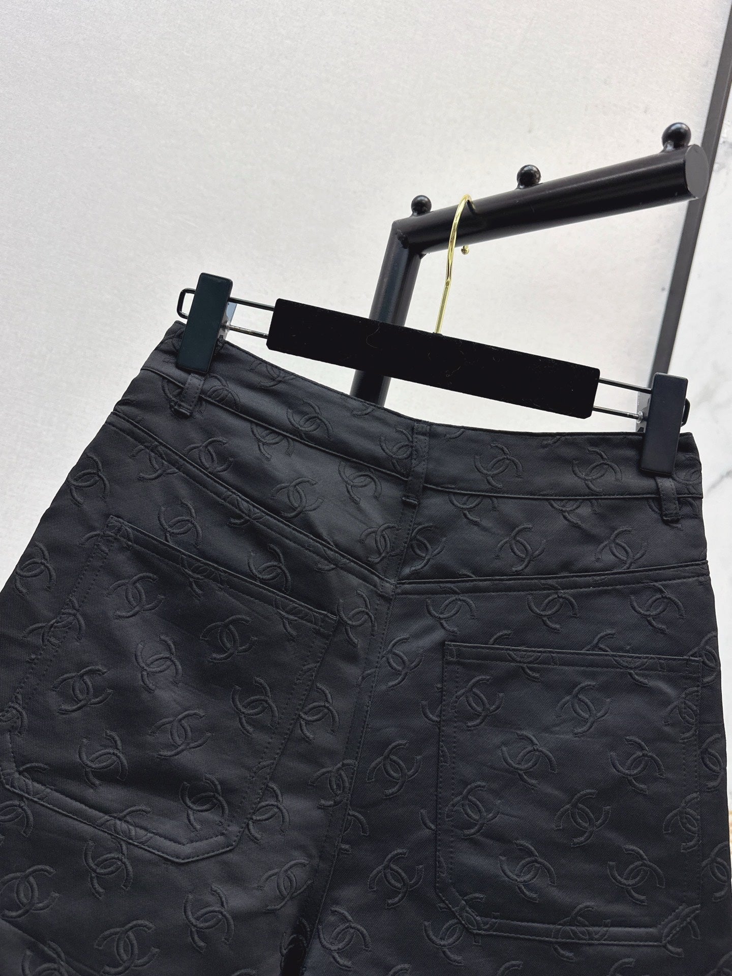 25 New jacquard logo shorts