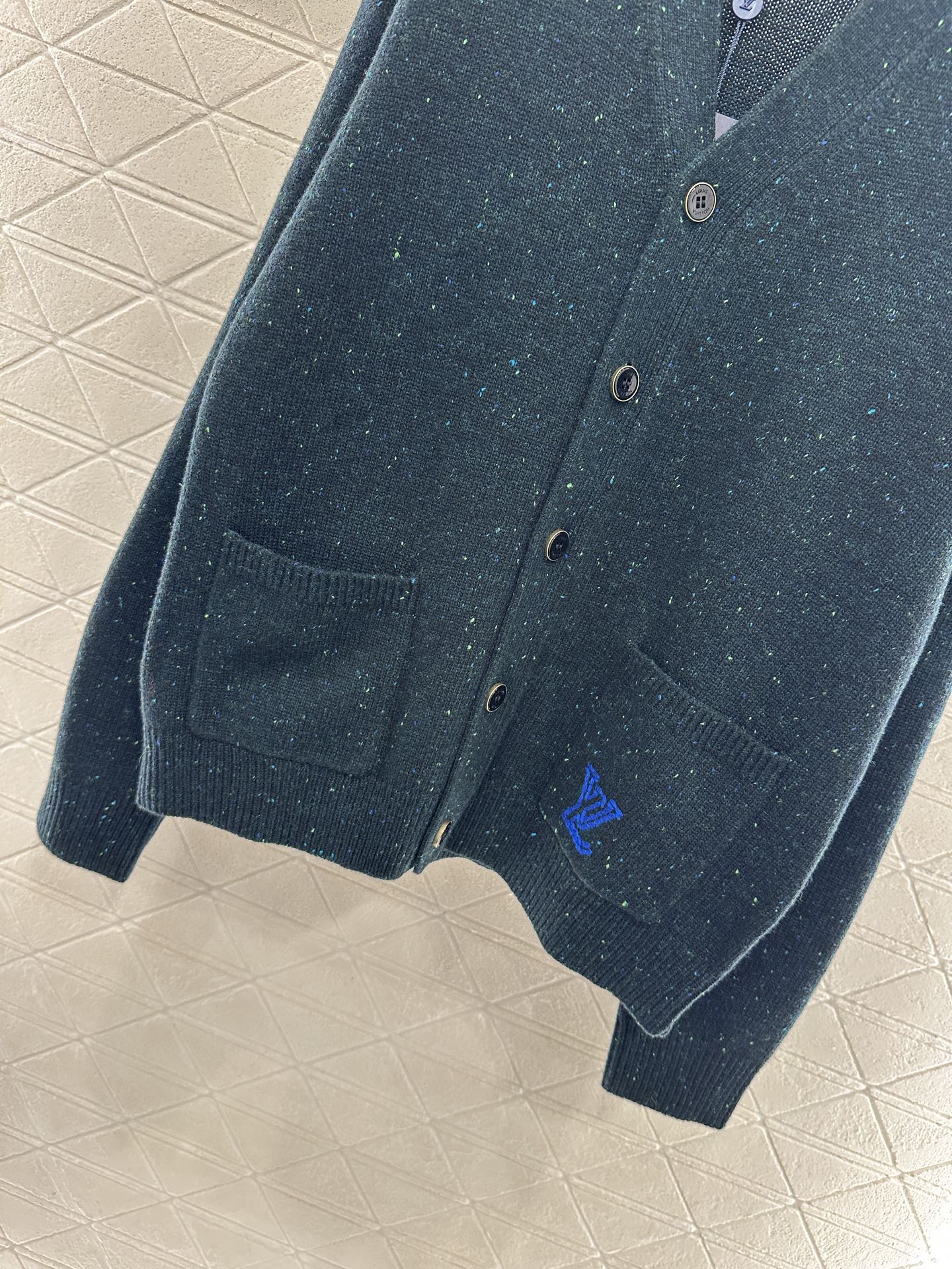 25fw new color dot letter pocket knitted cardigan
