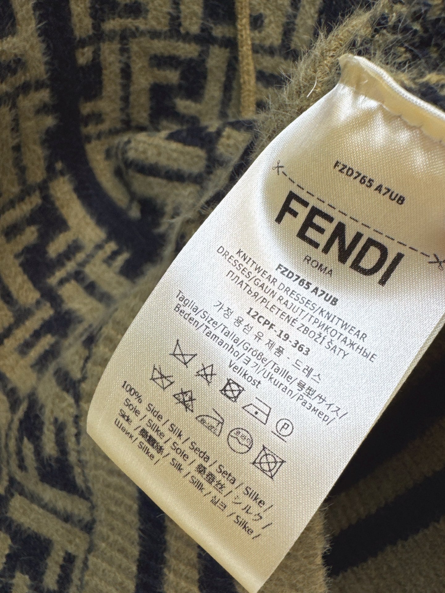 25fw new retro monogram hooded cardigan