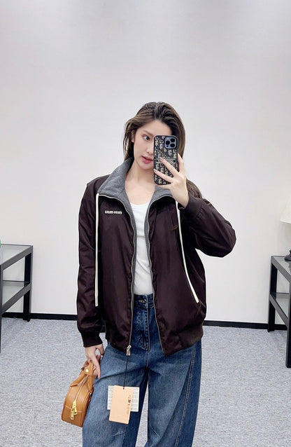 Reversible bomber jacket