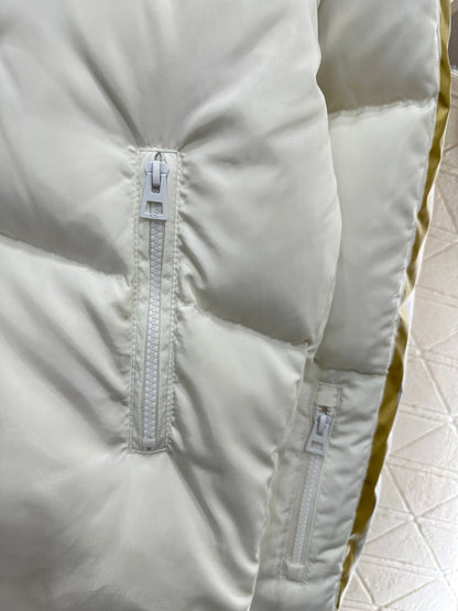 Stand collar five-pointed star down jacket