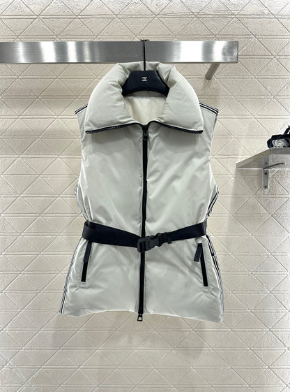 Lapel belt down vest