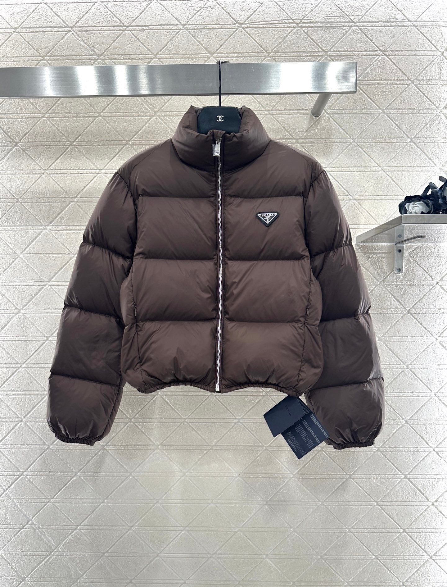Rectangular embossed stand up collar down jacket