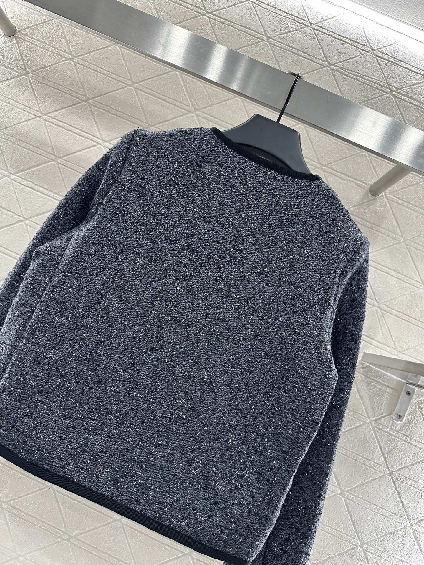 Woolen coat