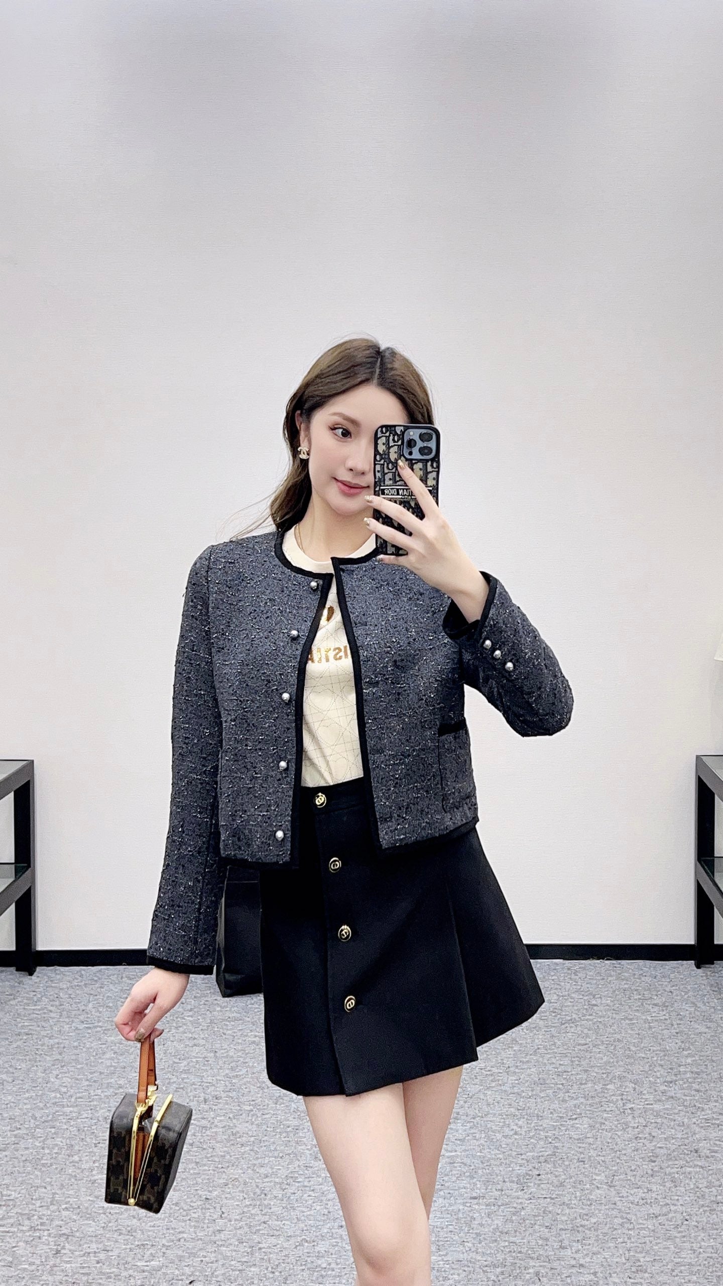 Woolen coat