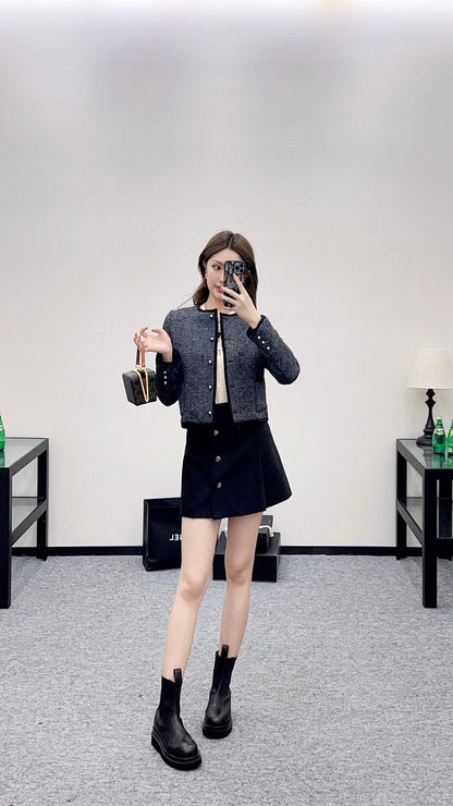 Woolen coat