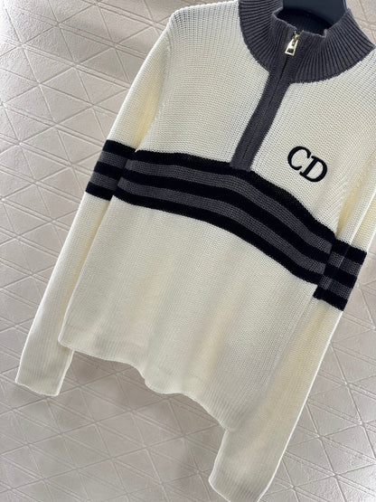 High-neck knitted wool long-sleeved top