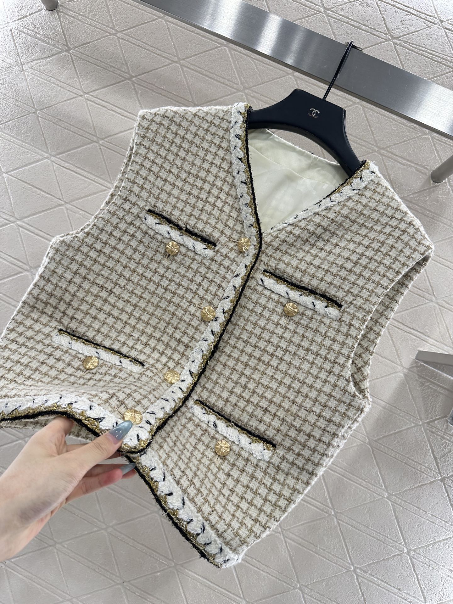 Woven plaid vest