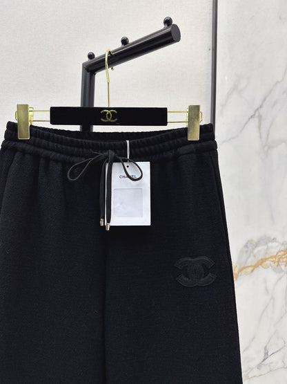 wide-leg pants