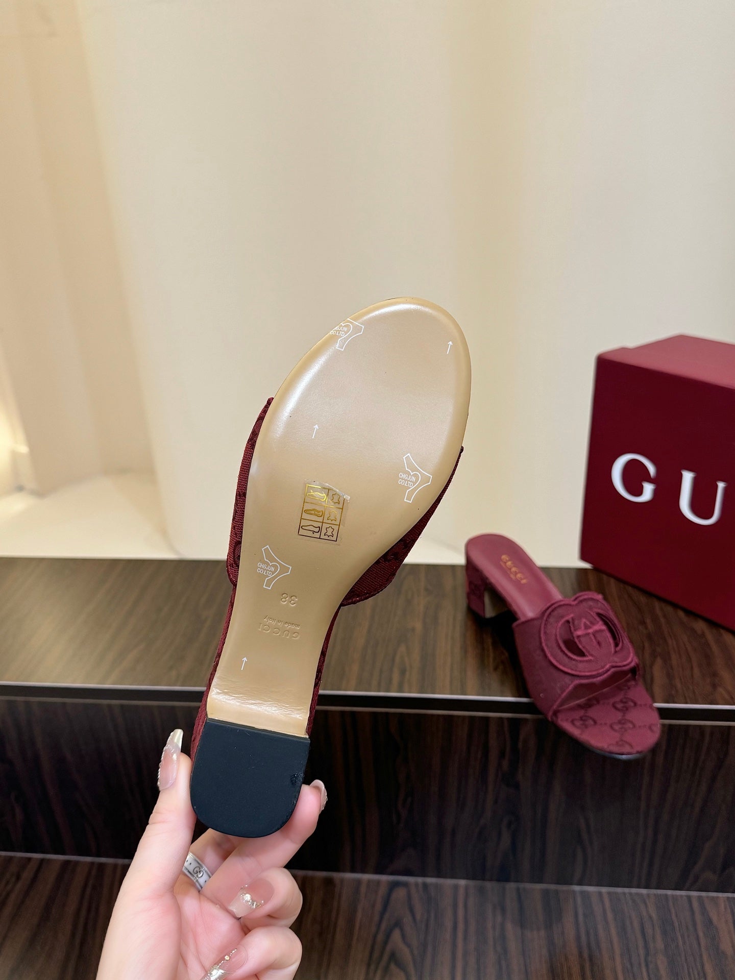 slide sandals