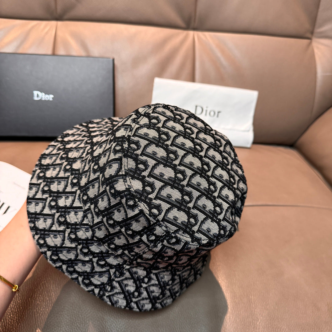 CD 25fw leisure hat