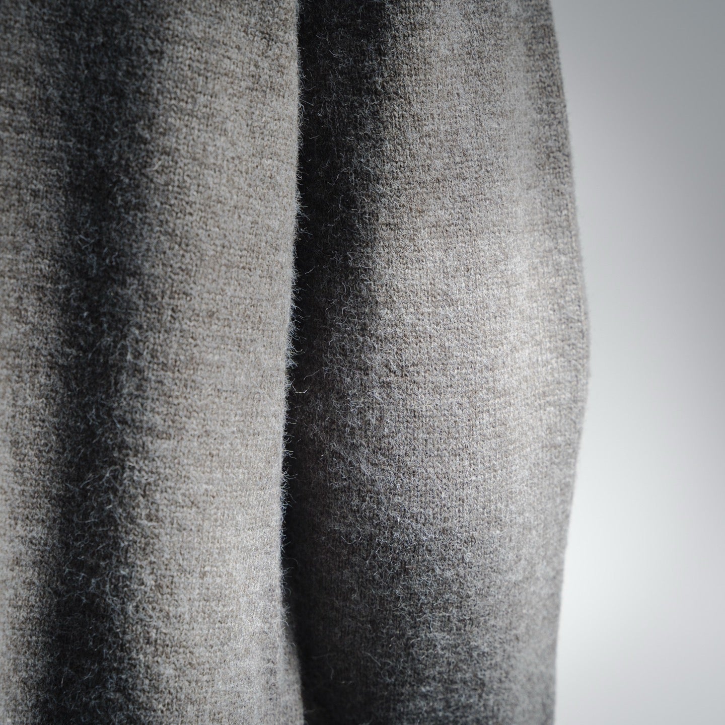 Cel 25fw knitted sweater