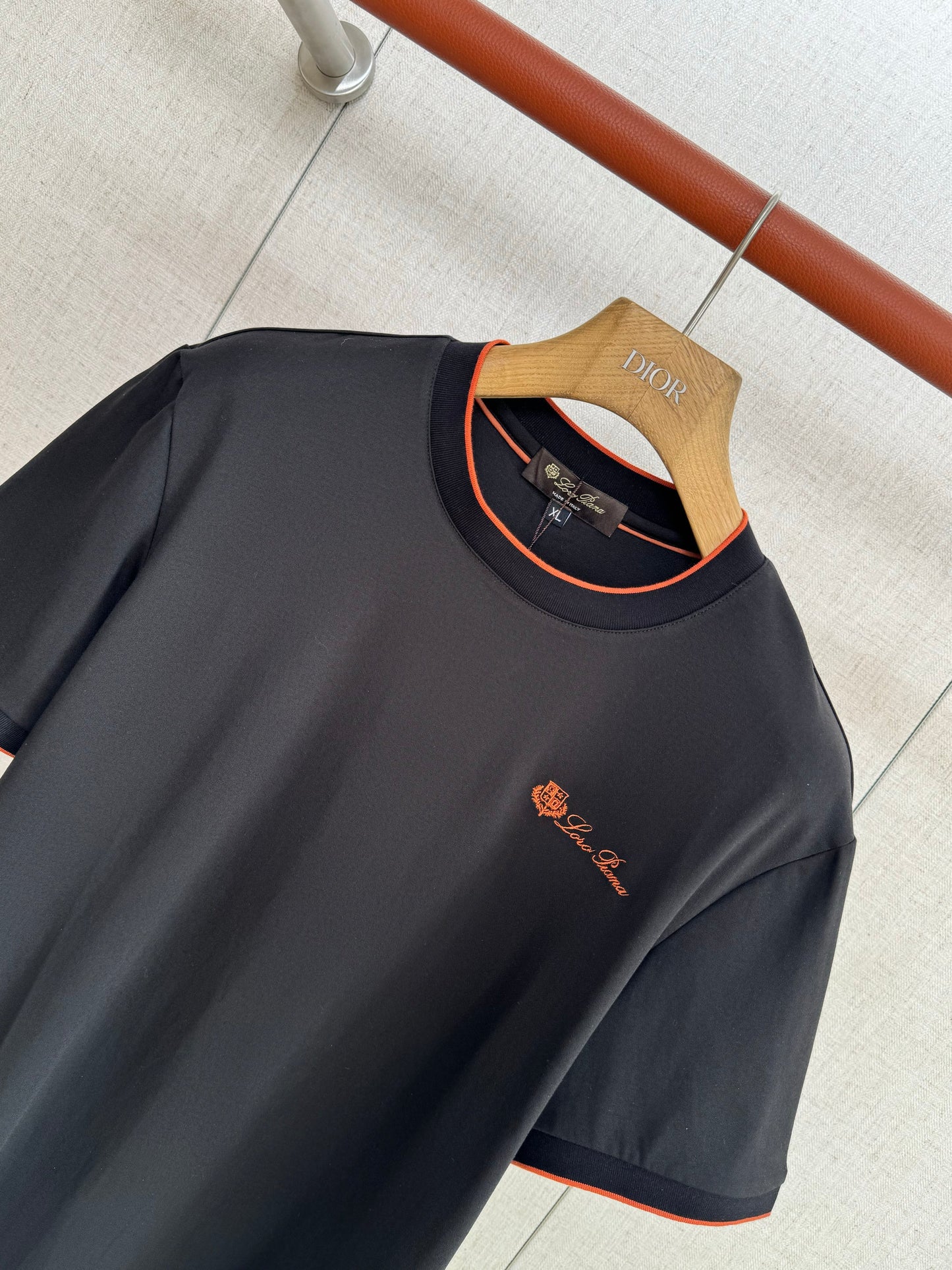 Loro 25fw embroidered t-shirt