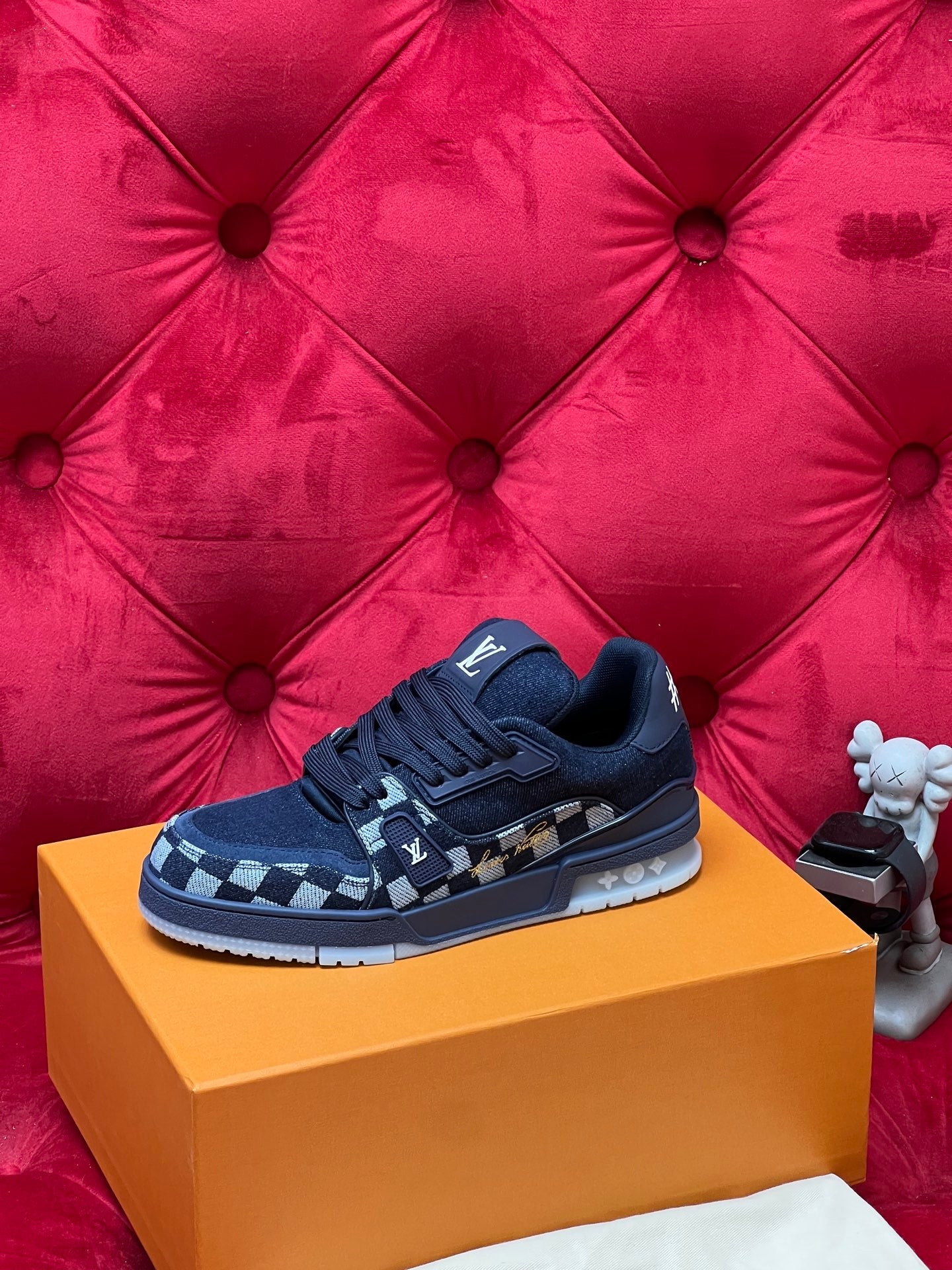 Louis sneakers