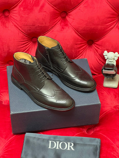 CD leather shoes