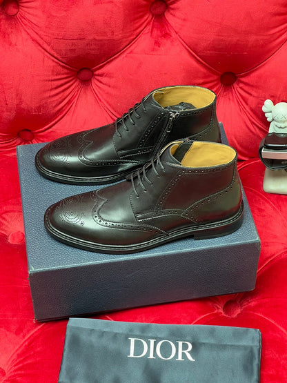 CD leather shoes