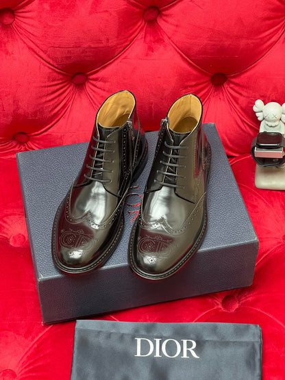 CD leather shoes