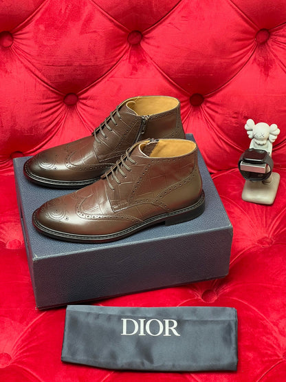 CD leather shoes