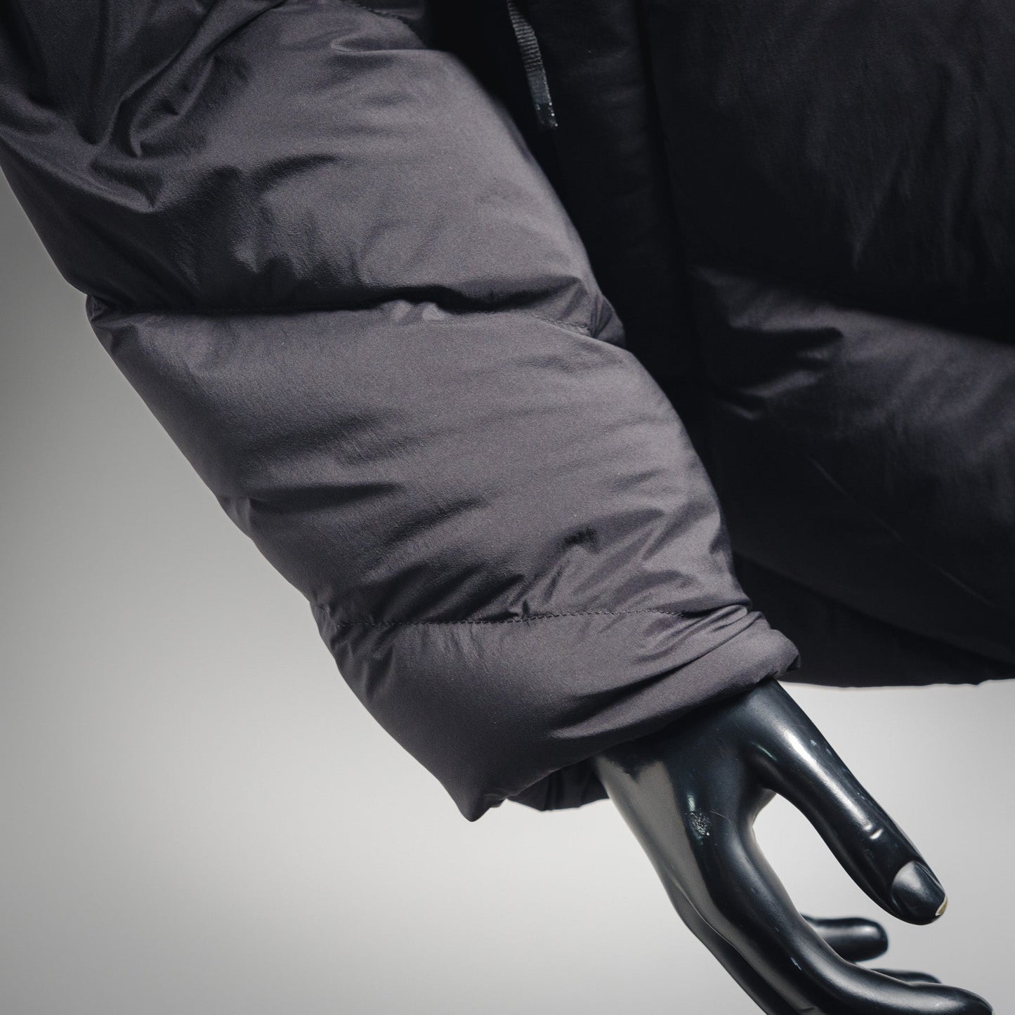 Mon 25fw down jacket