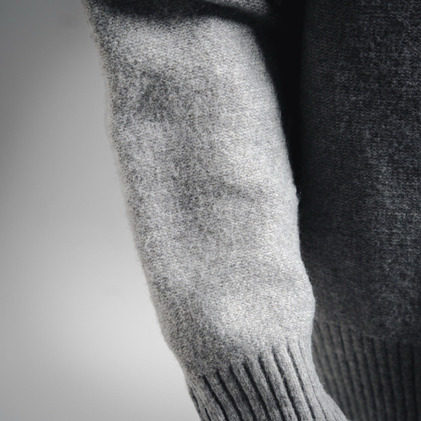 Thom 25fw casual sweater