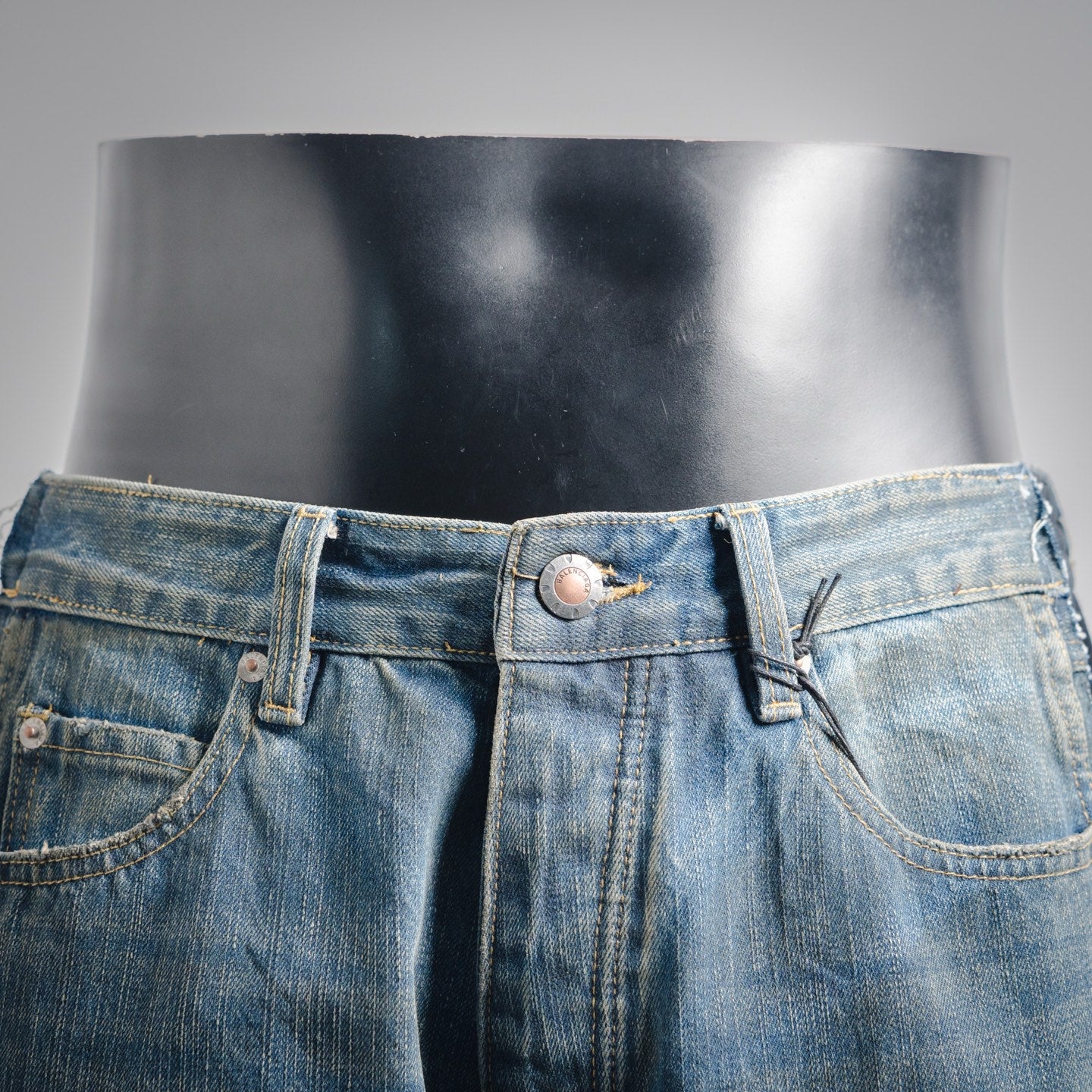 Balen 25fw embroidered jeans