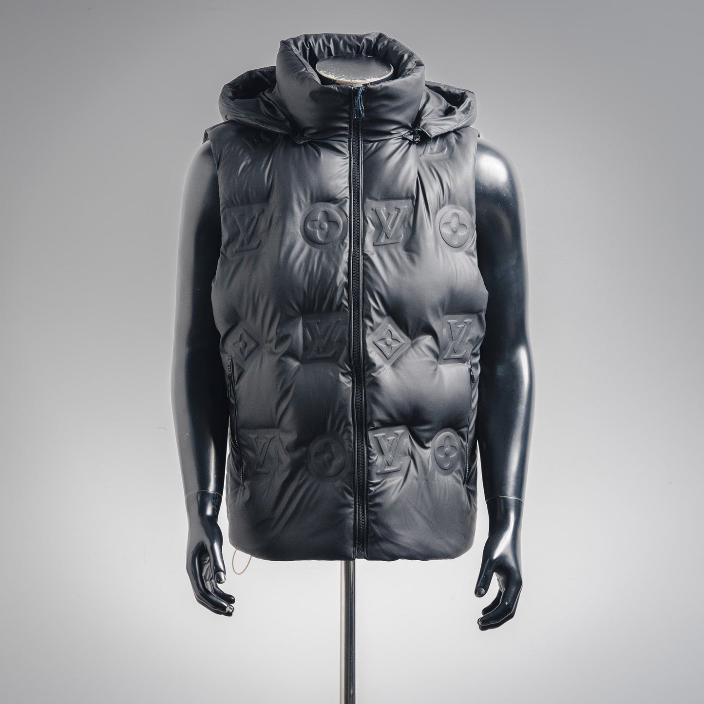 Louis 25fw down vest