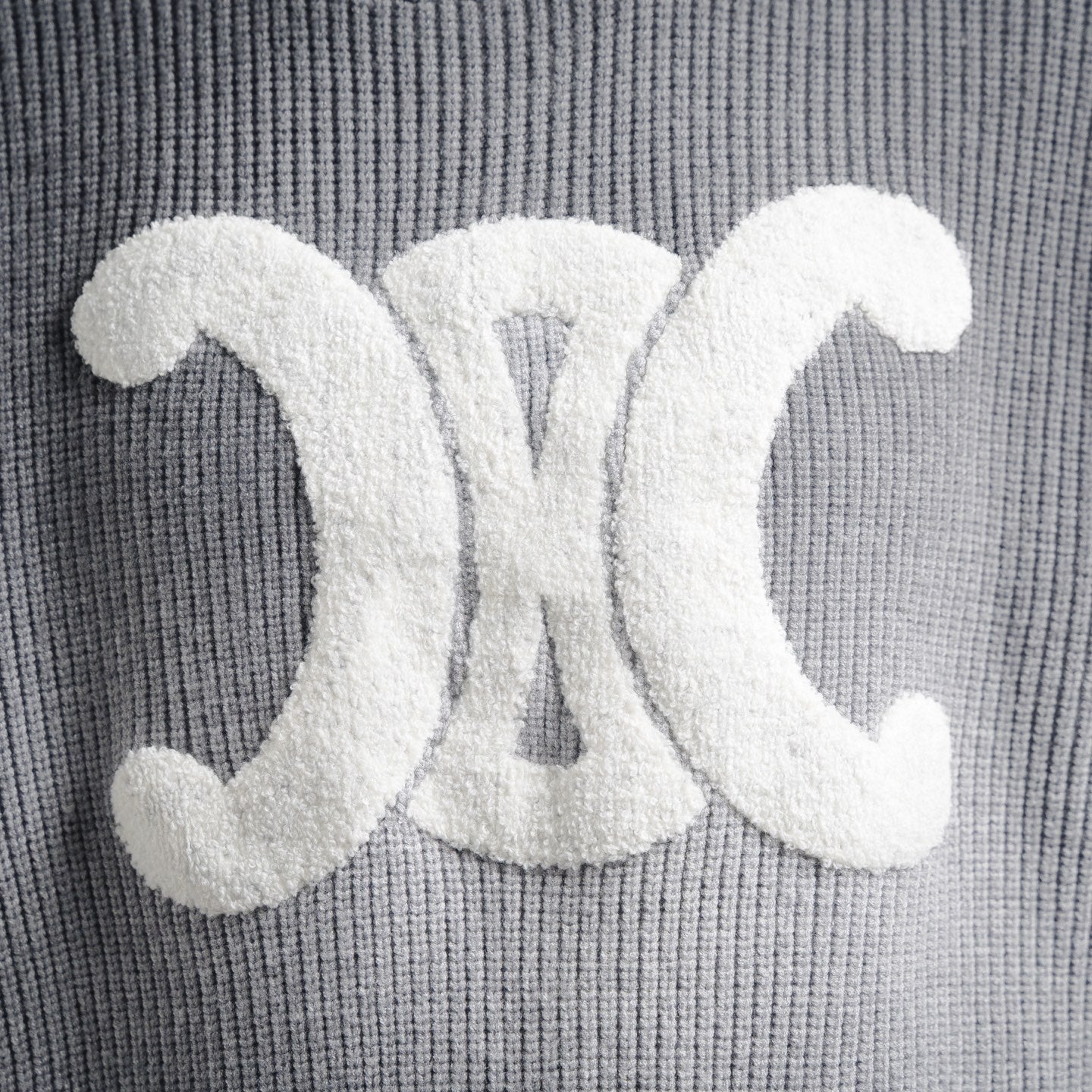 Cel 25fw knitted sweater